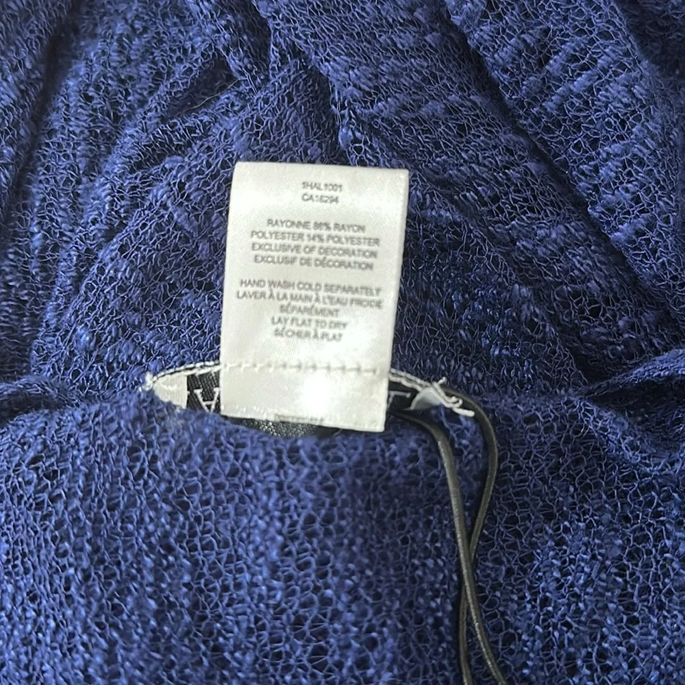 Mark & Hall Elegant Blue Cape for Women NWT